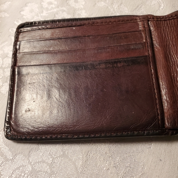 Coach Vintage Brown Leather Wallet *Firm Price* - Picture 3 of 7